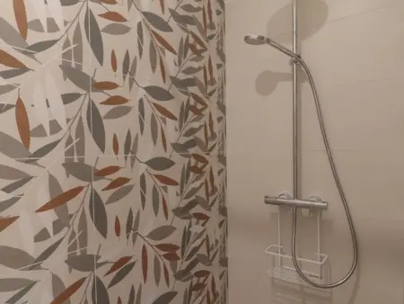 Maison individuelle avec jardin clos et recharge électrique à Gacé - Photo 7