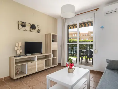 Confort et intimité à Chiclana : 2 chambres, jardin privé, animaux admis - Photo 4