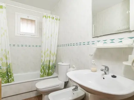 Confort et intimité à Chiclana : 2 chambres, jardin privé, animaux admis - Photo 14