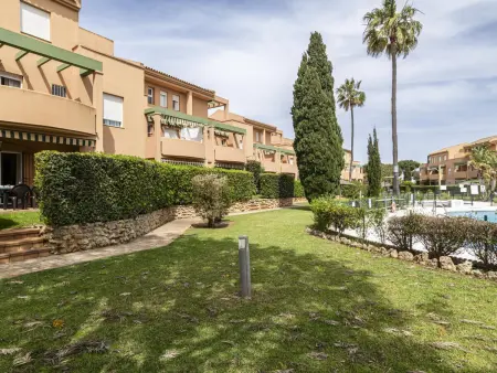 Confort et intimité à Chiclana : 2 chambres, jardin privé, animaux admis - Photo 17