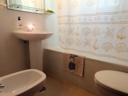 Maison mitoyenne près de la plage La Barrosa avec piscine commune - Photo 2