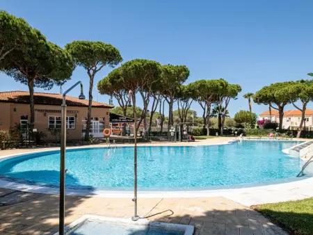 Maison mitoyenne élégante près de la plage avec piscine et parking - Photo 23