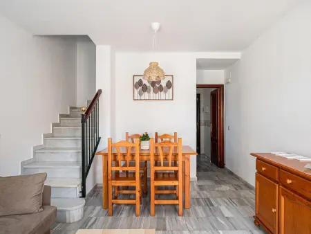 Maison mitoyenne près de la plage à Chiclana de la Frontera - Photo 13