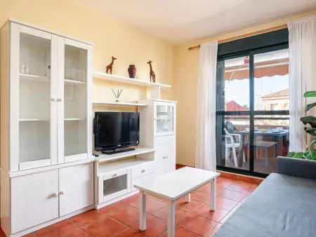 Charmant appartement à Chiclana avec piscine et parking - Photo 2