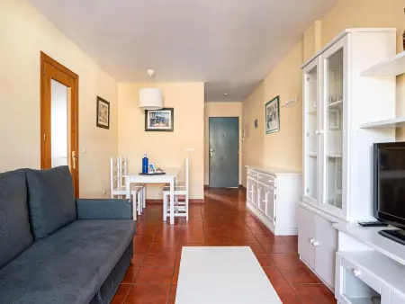 Charmant appartement à Chiclana avec piscine et parking - Photo 4