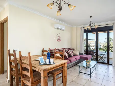 Appartement familial à Chiclana de la Frontera avec climatisation et Wi-Fi - Photo 3