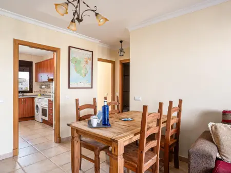Appartement familial à Chiclana de la Frontera avec climatisation et Wi-Fi - Photo 8