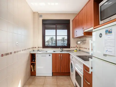 Appartement familial à Chiclana de la Frontera avec climatisation et Wi-Fi - Photo 9