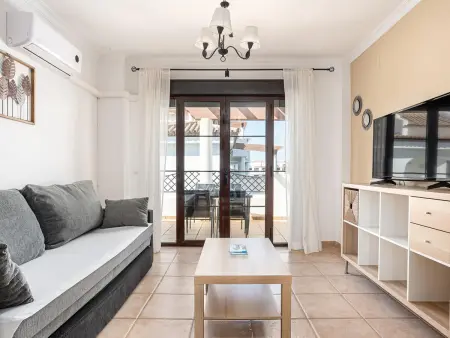 Appartement familial climatisé avec terrasse à Chiclana de la Frontera - Photo 6