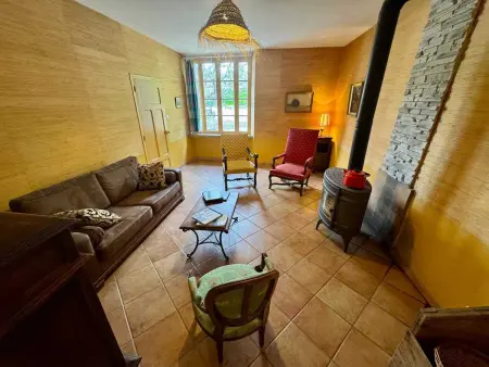 Charmante maison à Laure-Minervois avec piscine et jardin - Photo 3