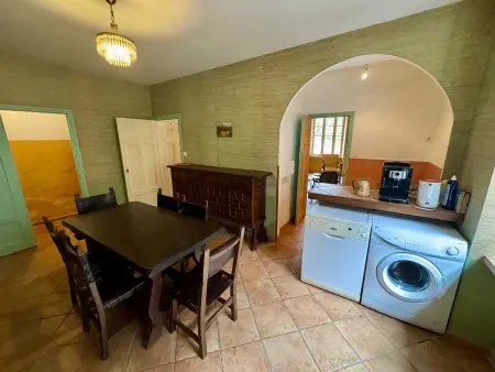 Charmante maison à Laure-Minervois avec piscine et jardin - Photo 4