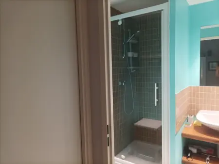 Le Croisic - T2 Confortable, 2-4 Couchages, Animaux Admis, Parking - Photo 6