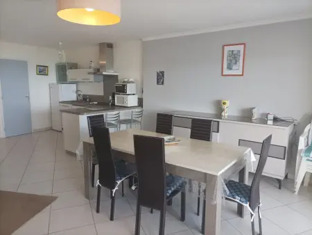 Le Croisic : Appartement Vue Mer, Animaux, Parking, 4 Couchages - Photo 2