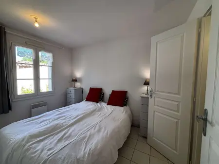 Pavillon près de l'océan avec piscine chauffée sécurisée - Photo 10