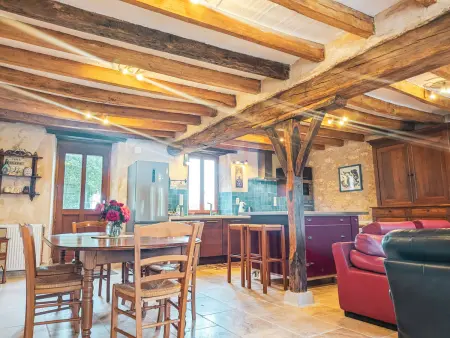 Maison typique en Berry avec fibre et cour privée - Photo 8