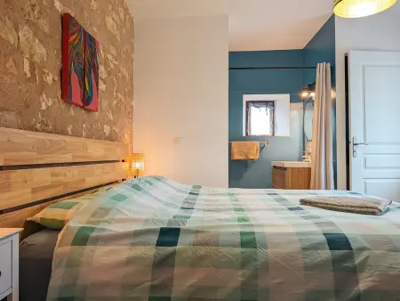 Maison typique en Berry avec fibre et cour privée - Photo 35