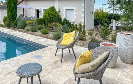 Gite avec piscine et jacuzzi, Maison 8 personnes à Seigy - Photo 3