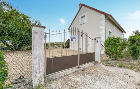 Gite avec piscine et jacuzzi, Maison 8 personnes à Seigy - Photo 10