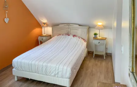 Gite avec piscine et jacuzzi, Maison 8 personnes à Seigy - Photo 19
