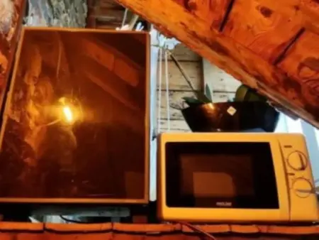 Le Cent Quarante, Logement insolite large de 140cm au cœur de Spa - Photo 8