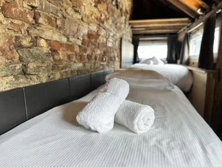 Le Cent Quarante, Logement insolite large de 140cm au cœur de Spa - Photo 14