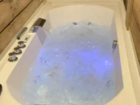 Le Cent Quarante, Logement insolite large de 140cm au cœur de Spa - Photo 21