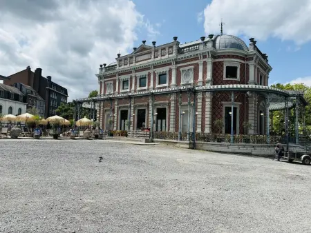 Le Cent Quarante, Logement insolite large de 140cm au cœur de Spa - Photo 31