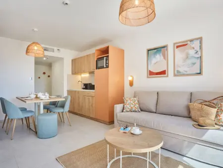 Résidence Odalys Collection Riviera, Appartement 8 personnes à Hyères - Photo 3