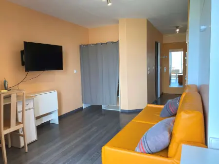 Studio rénové avec loggia et parking privatif, Appartement 2 personnes à Balaruc les Bains - Photo 1