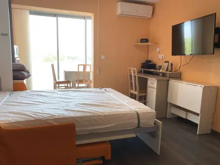 Studio rénové avec loggia et parking privatif, Appartement 2 personnes à Balaruc les Bains - Photo 4