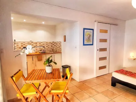 Studio calme pour deux personnes, accès PMR, proche golf et plages - Photo 4