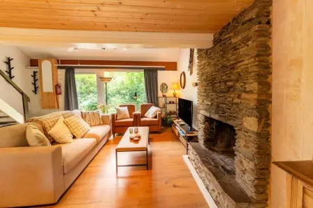 Ecarlate 27, Chalet à Hastière près du château - Photo 4
