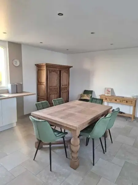 Appartement spacieux à Monfréville avec terrasse - Photo 3
