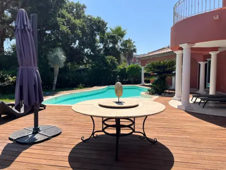 Superbe villa avec piscine privée à Fréjus, Villa 6 personnes à Fréjus - Photo 2