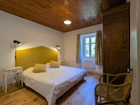 Gîte de caractère rénové, jusqu'à 10 pers., jardin privé, Haute-Loire - Photo 4