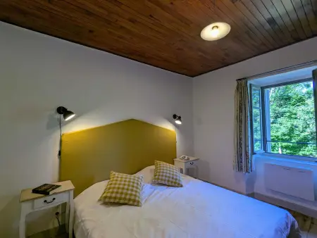Gîte de caractère rénové, jusqu'à 10 pers., jardin privé, Haute-Loire - Photo 5