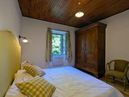 Gîte de caractère rénové, jusqu'à 10 pers., jardin privé, Haute-Loire - Photo 6