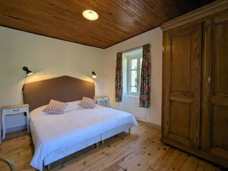 Gîte de caractère rénové, jusqu'à 10 pers., jardin privé, Haute-Loire - Photo 9
