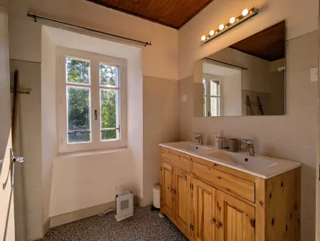 Gîte de caractère rénové, jusqu'à 10 pers., jardin privé, Haute-Loire - Photo 15