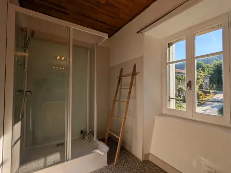 Gîte de caractère rénové, jusqu'à 10 pers., jardin privé, Haute-Loire - Photo 16