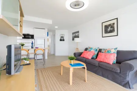 Las Adelfas South Beach 1 By CanariasGetaway, Maison à San Agustín près de la plage - Photo 8