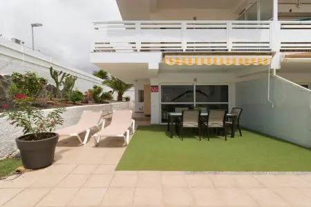 Las Adelfas South Beach 1 By CanariasGetaway, Maison à San Agustín près de la plage - Photo 32