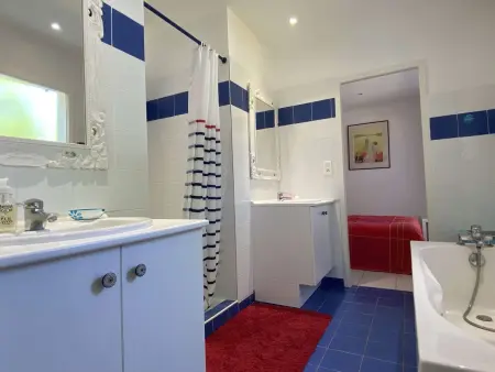 Maison avec Piscine Privée, Jardin et Parking - Saint-Pierre d'Oléron - Photo 11
