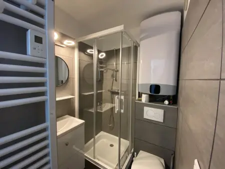 Appartement cosy 4 pers, proche pistes et commerces - Photo 5