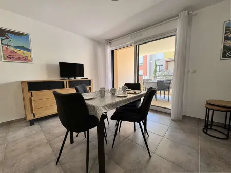 Appartement 3 pièces climatisé avec parking - Saint-Cyr-sur-Mer - Photo 2