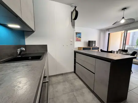 Appartement 3 pièces climatisé avec parking - Saint-Cyr-sur-Mer - Photo 6