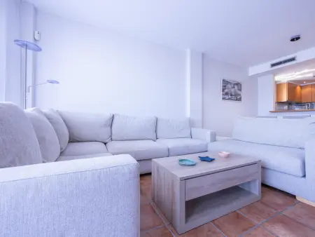 Appartement spacieux à 150m de la plage avec parking et climatisation - Photo 10