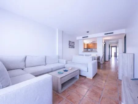 Appartement spacieux à 150m de la plage avec parking et climatisation - Photo 11