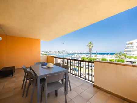 Appartement spacieux à 150m de la plage avec parking et climatisation - Photo 14