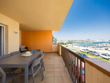 Appartement spacieux à 150m de la plage avec parking et climatisation - Photo 15